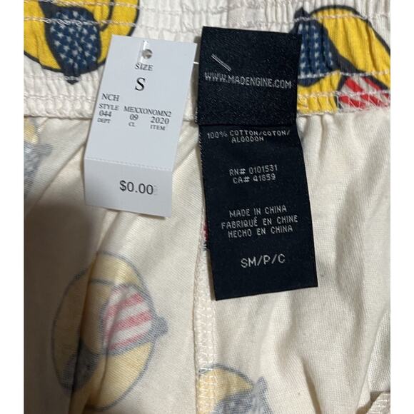 Mad Engine Men's Americana Smiley Face Print Tank Top & Shorts Pajama Set Size S - Picture 4 of 5